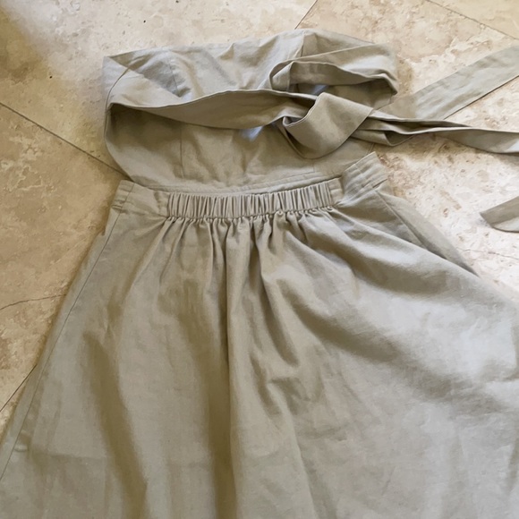 Urban outfitter beige color prom dress a6 - Picture 9 of 12